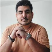 Maestro de violin y piano graduado de conservatorio de Musica con mas de 15 años de experiencia en el sector, clases muy completas